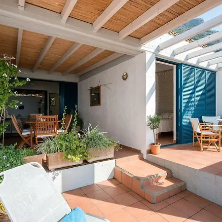Apartamento Ararat House